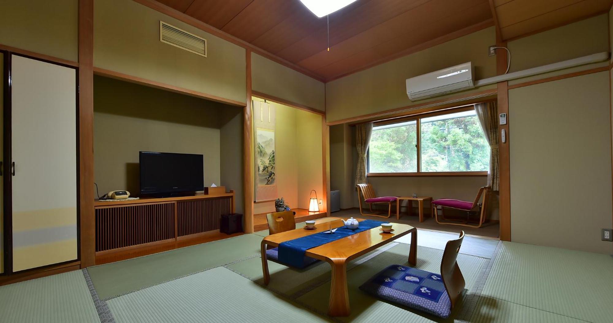 Kotobuki Hotel Yamanouchi  Ngoại thất bức ảnh